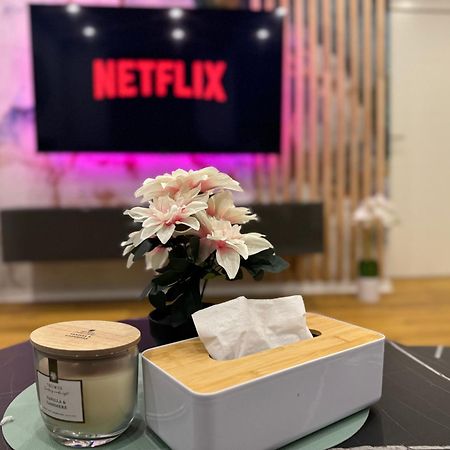 Best Central Apartment - Am Marktplatz - Up To 5 - Next To Frankfurt And Hanau - Coffee And Snacks - Netflix, Prime, Disney Nidderau 외부 사진